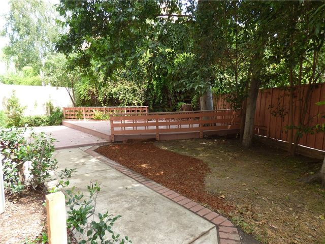 516 Monteleone, Oak Park, CA 91377