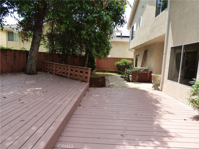 516 Monteleone, Oak Park, CA 91377