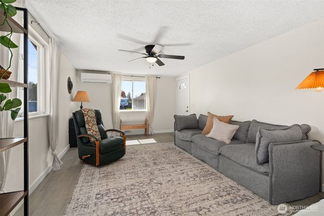 430 Maple Street, Toledo, WA 98591
