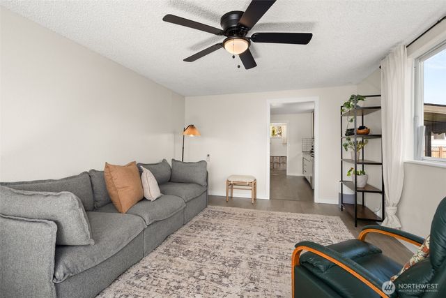430 Maple Street, Toledo, WA 98591