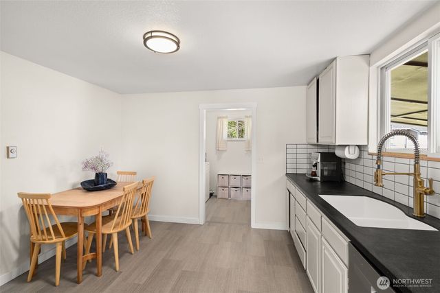 430 Maple Street, Toledo, WA 98591
