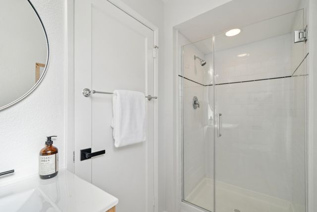 6308 Heather Ridge, Oakland, CA 94611