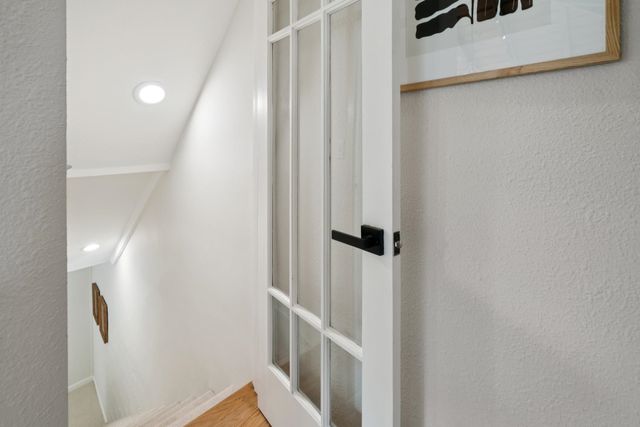 6308 Heather Ridge, Oakland, CA 94611