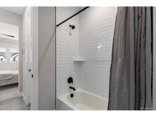 5932 Los Olivas Pt, Parker, CO 80134