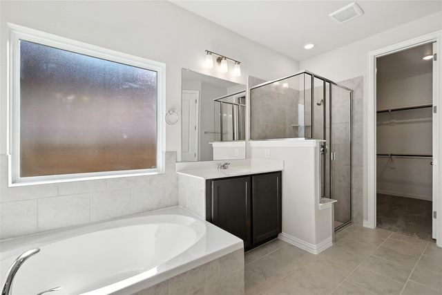 729 Purple Dome Drive, Justin, TX 76247