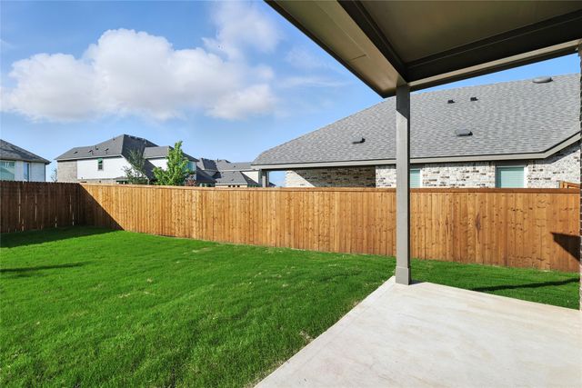 729 Purple Dome Drive, Justin, TX 76247