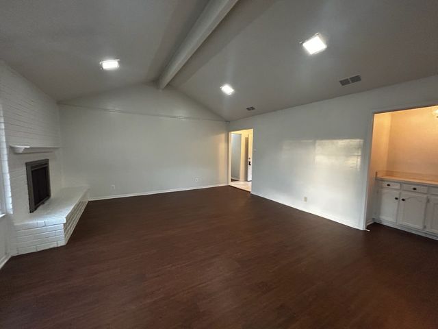 2716 Sibley Drive, Arlington, TX 76015