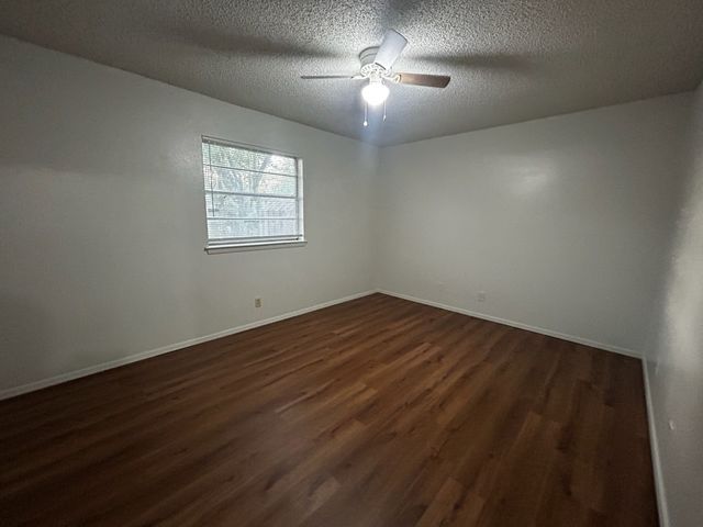 2716 Sibley Drive, Arlington, TX 76015