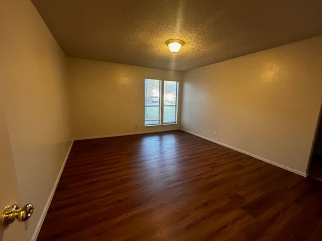 2716 Sibley Drive, Arlington, TX 76015