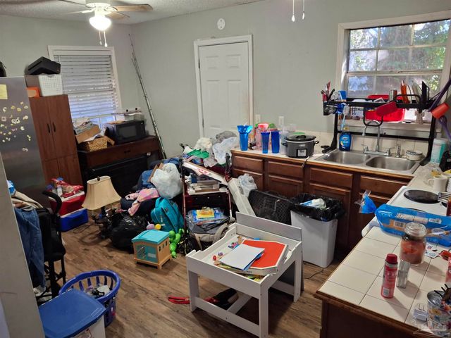 1105 W Strong St, Pensacola, FL 32501