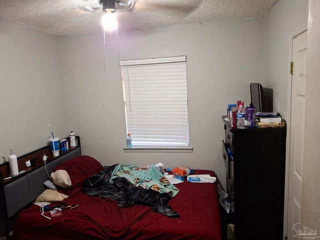 1105 W Strong St, Pensacola, FL 32501