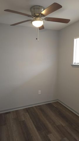 10209 Wiggins Street 9, Houston, TX 77029