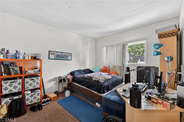 2211 S Fairview, Santa Ana, CA 92704