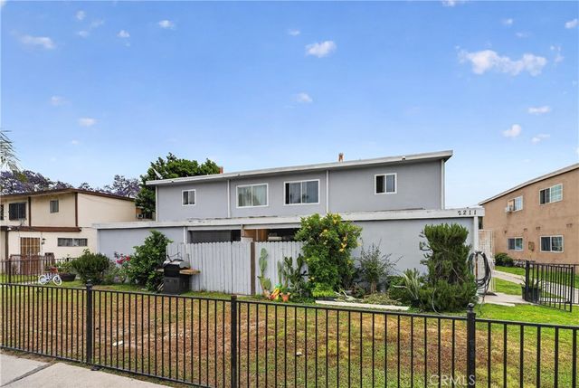 2211 S Fairview, Santa Ana, CA 92704