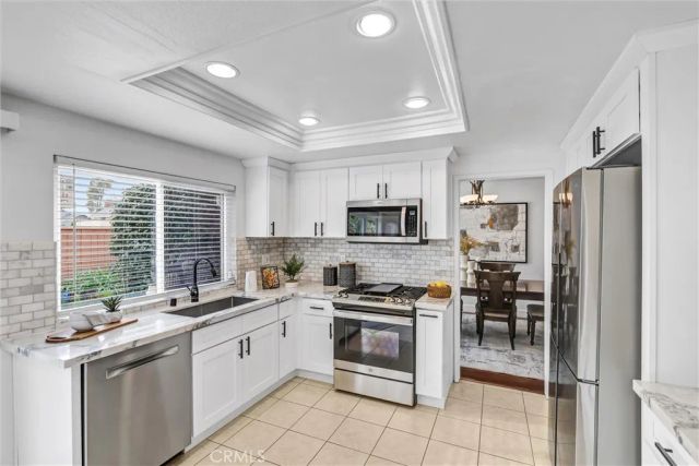 25582 Hazelnut, Lake Forest, CA 92630