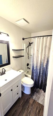 2119 E Buckeye Ave, Spokane, WA 99207