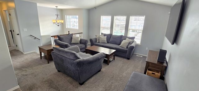 2119 E Buckeye Ave, Spokane, WA 99207