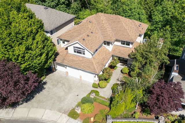 8816 140th Avenue SE, Newcastle, WA 98059