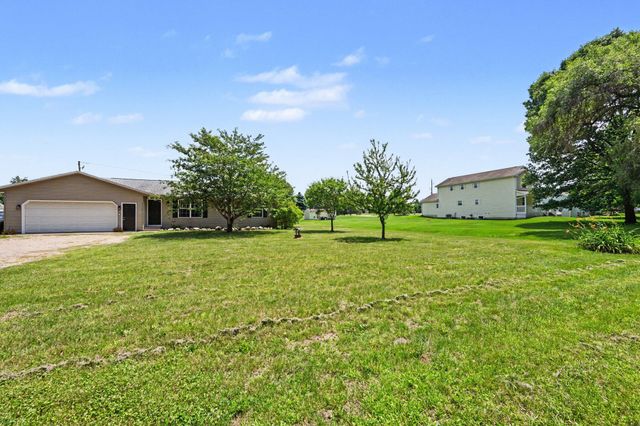 61117 County Road 653, Antwerp Twp, MI 49079