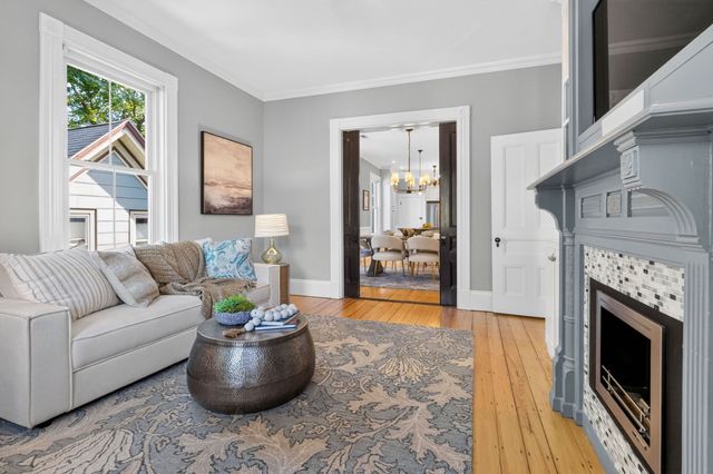 77 Spring Park Ave 3, Boston, MA 02130