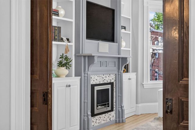 77 Spring Park Ave 3, Boston, MA 02130
