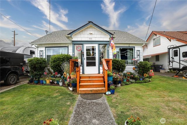 305 Fillmore Street, Hoquiam, WA 98550