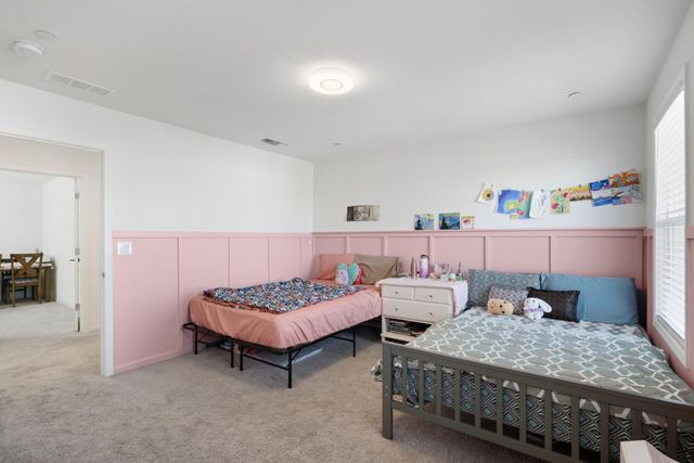 10464 Angsley Dr, Elk Grove, CA 95757