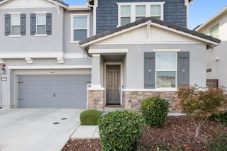 10464 Angsley Dr, Elk Grove, CA 95757