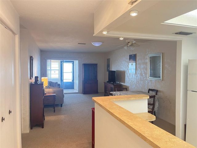 655 PARK CIRCLE, Bradenton, FL 34207