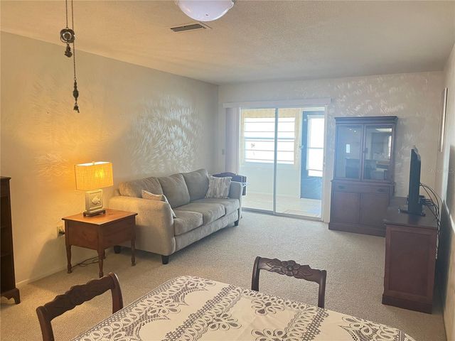 655 PARK CIRCLE, Bradenton, FL 34207