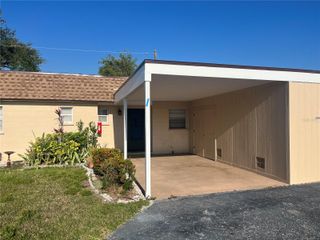655 PARK CIRCLE, Bradenton, FL 34207