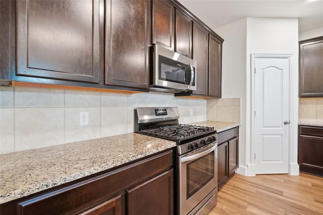 2418 Kelson Cove Drive, Texas City, TX 77568