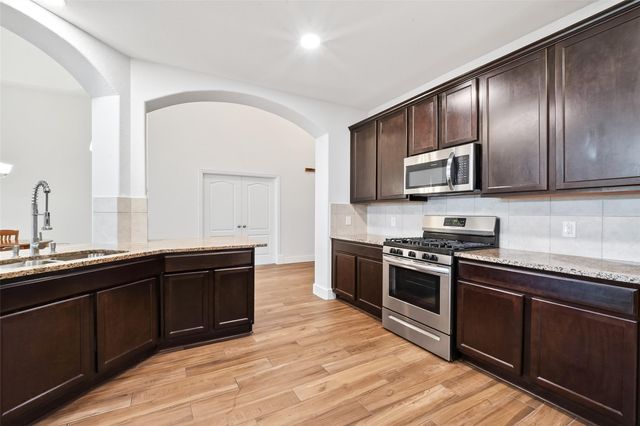 2418 Kelson Cove Drive, Texas City, TX 77568