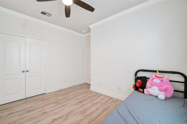 2418 Kelson Cove Drive, Texas City, TX 77568