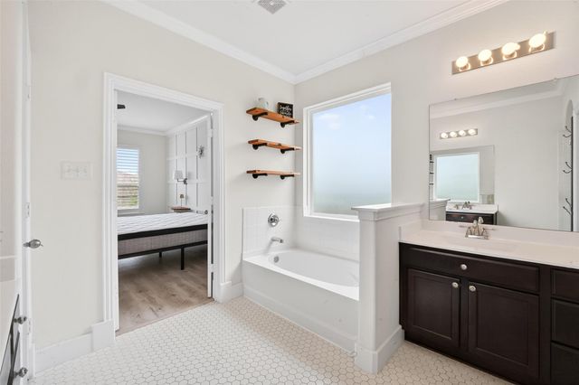 2418 Kelson Cove Drive, Texas City, TX 77568