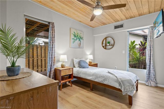 1599 Grove AVE, Fort Myers, FL 33901