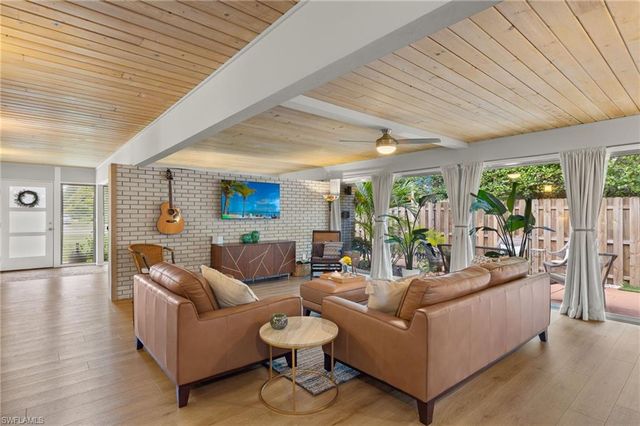 1599 Grove AVE, Fort Myers, FL 33901