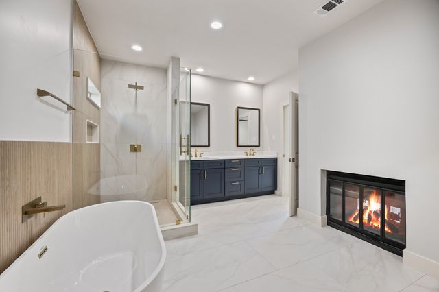 11104 Manorview Circle, Dallas, TX 75228