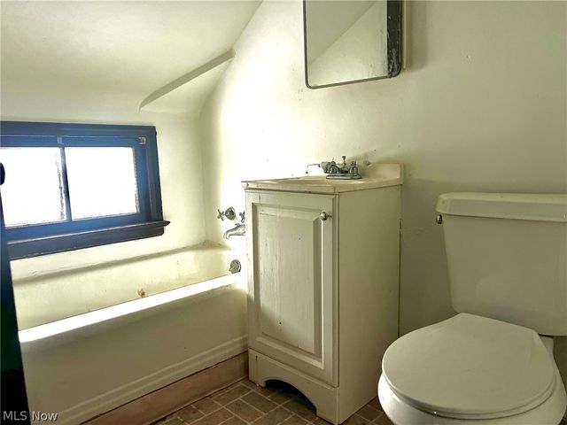 3736 Martin Luther King Jr Drive, Cleveland, OH 44105