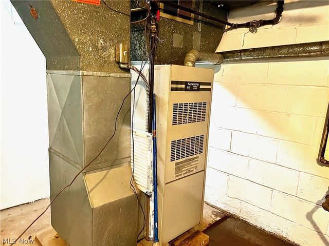 3736 Martin Luther King Jr Drive, Cleveland, OH 44105