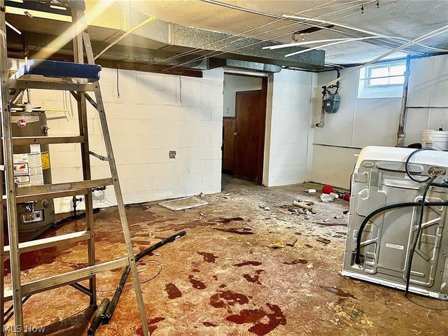 3736 Martin Luther King Jr Drive, Cleveland, OH 44105