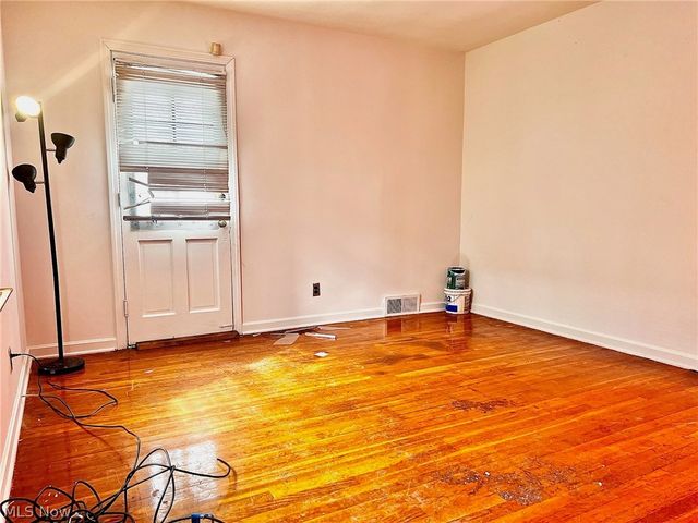 3736 Martin Luther King Jr Drive, Cleveland, OH 44105