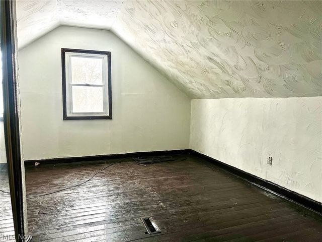 3736 Martin Luther King Jr Drive, Cleveland, OH 44105