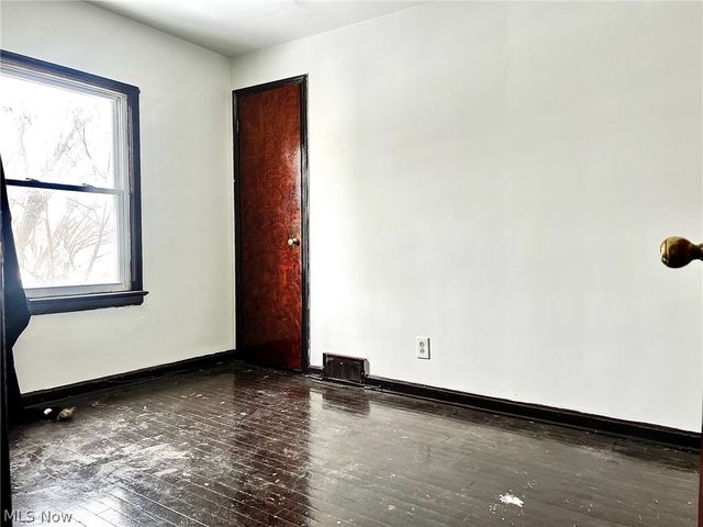 3736 Martin Luther King Jr Drive, Cleveland, OH 44105