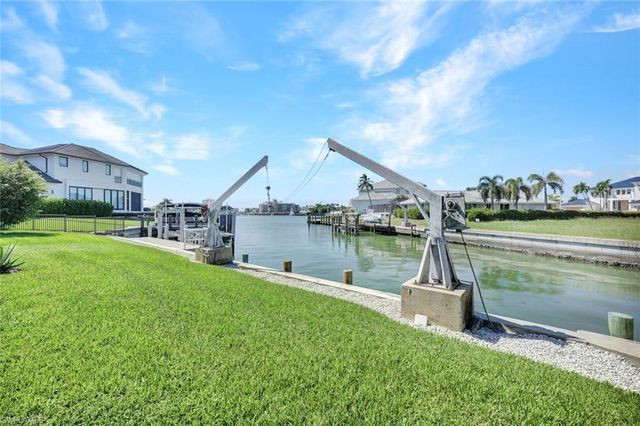 810 Arcadia CT, Marco Island, FL 34145