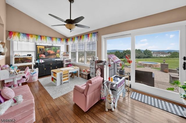 50 Albert Dr, Union Twp., NJ 08809