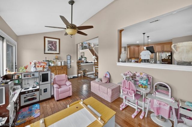 50 Albert Dr, Union Twp., NJ 08809