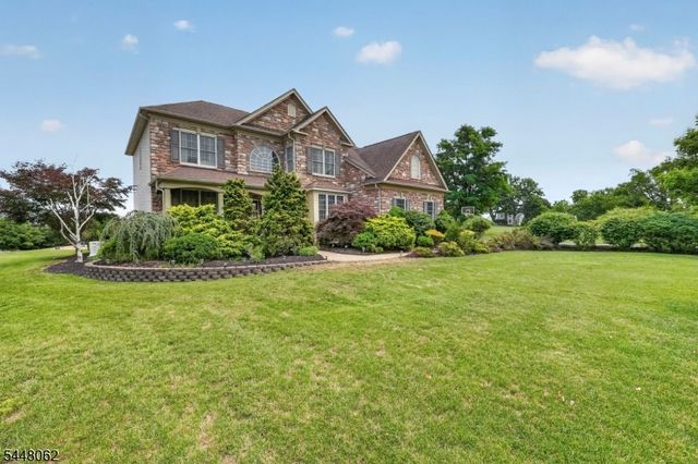 50 Albert Dr, Union Twp., NJ 08809