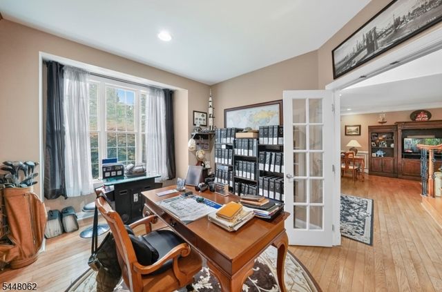 50 Albert Dr, Union Twp., NJ 08809