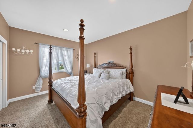 50 Albert Dr, Union Twp., NJ 08809